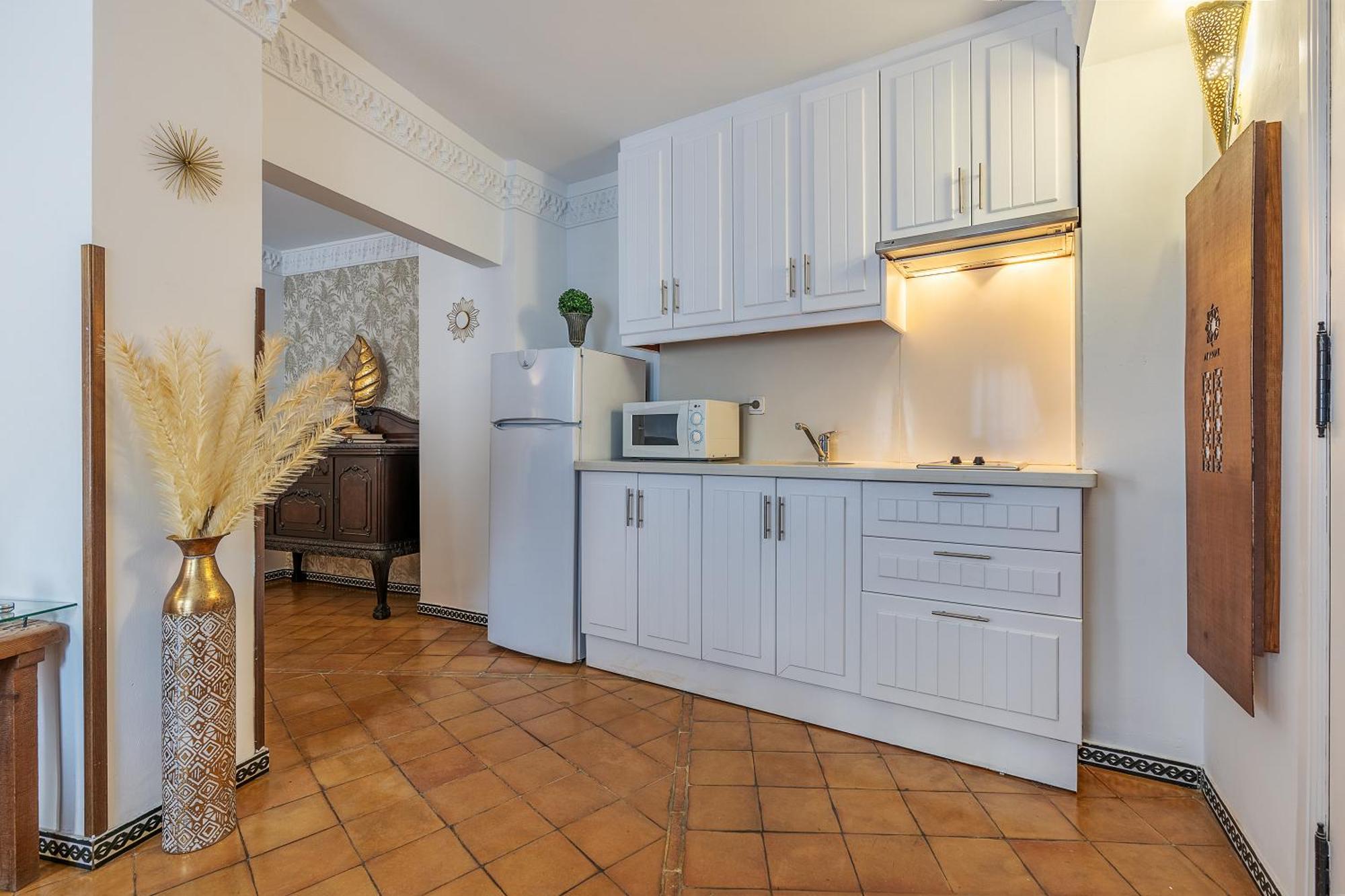 Adanar-Apartamentos Muralla Ziri Гранада Экстерьер фото