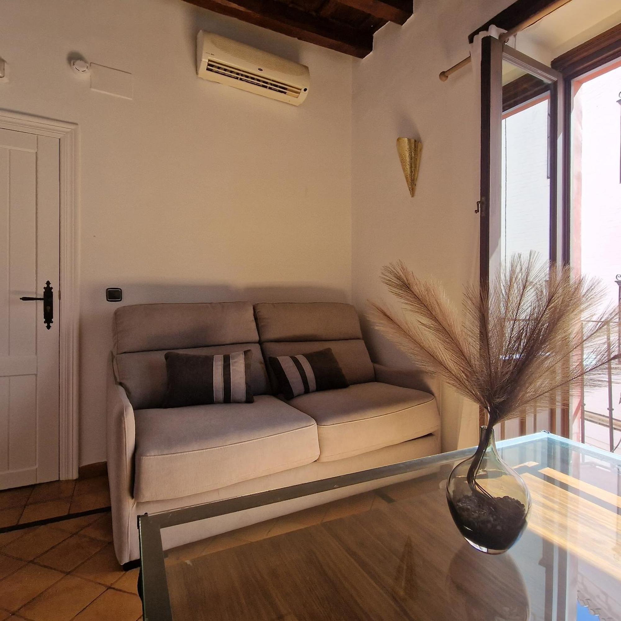 Adanar-Apartamentos Muralla Ziri Гранада Номер фото